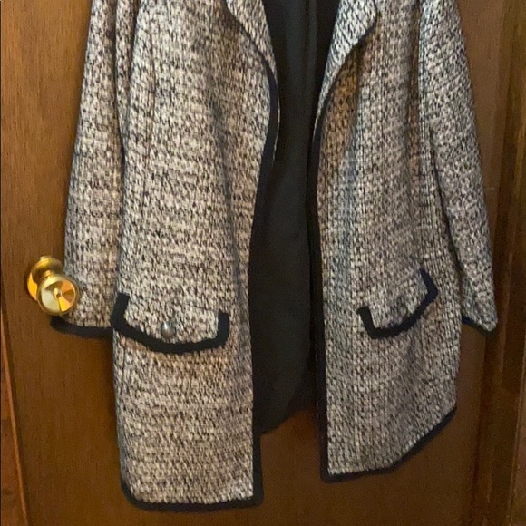 Sweater jacket - Picture 2 of 2